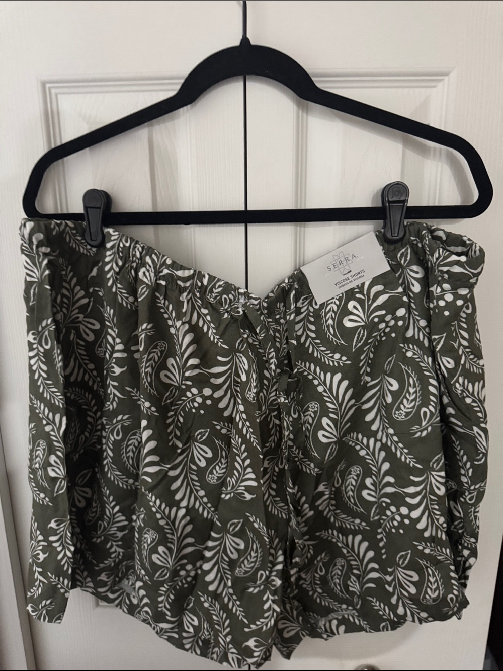 Serra Olive Green and White Printed Women's Shorts
